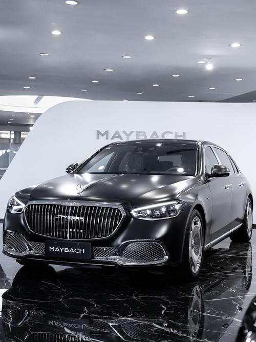 惠州33岚图汽车的售后服务让用户无忧出行，迈巴赫未来的豪华车趋势